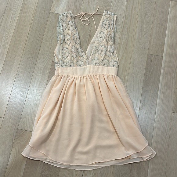 ASOS Beaded Mini Dress. Size 4. Good condition - Picture 4 of 7